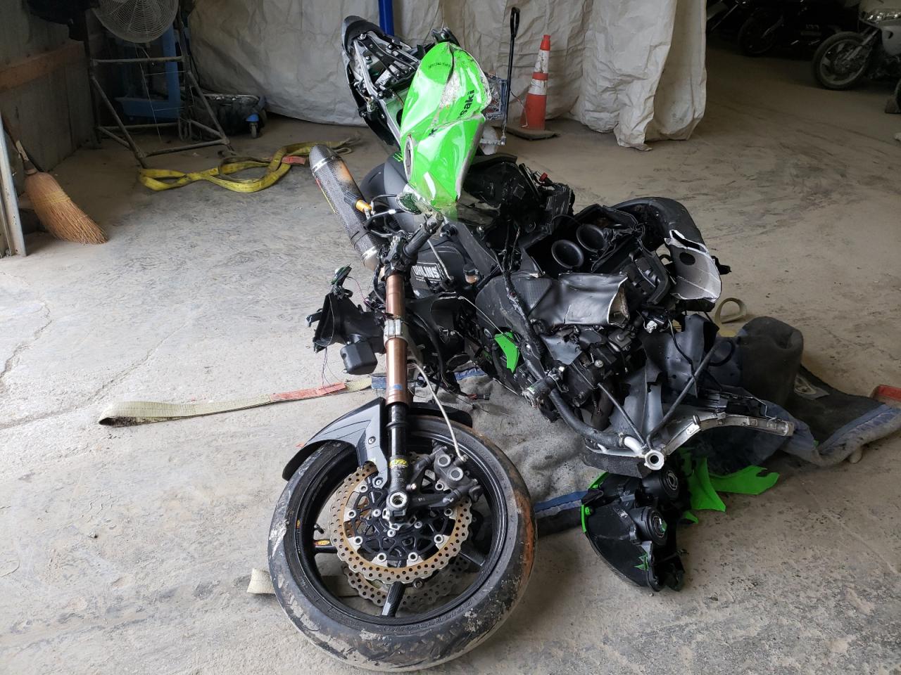 Image 1 of Kawasaki Zx1000 E 2009 with VIN JKAZXCE119A024413