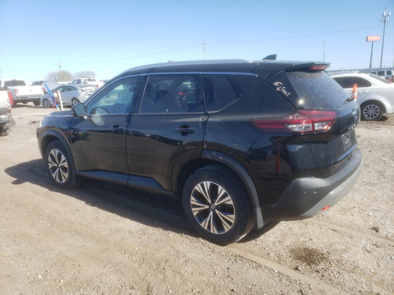 Image 2 of 2021 NISSAN ROGUE SV 2021 with VIN 5N1AT3BB2MC721903