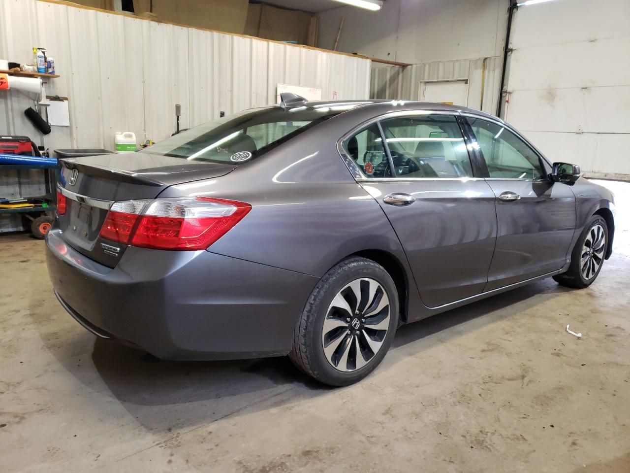 Image 3 of 2014 HONDA ACCORD TOURING HYBRID 2014 with VIN 1HGCR6F79EA008286