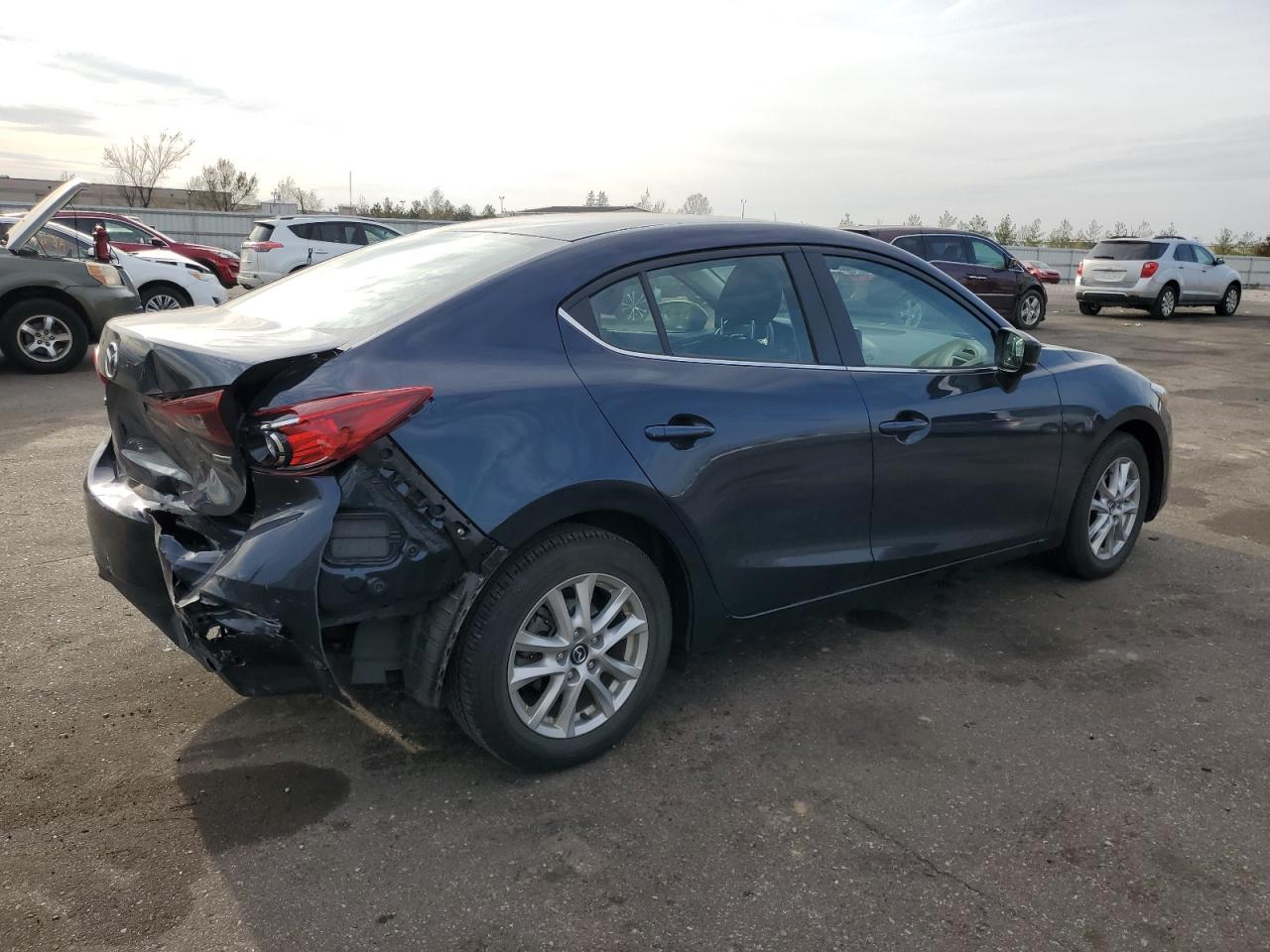 Obraz 3 z 2017 MAZDA 3 SPORT 2017 z VIN 3MZBN1U73HM149208