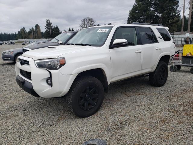 Изображение 1 2022 TOYOTA 4RUNNER SR5 PREMIUM 2022 с VIN JTERU5JR8N6059657