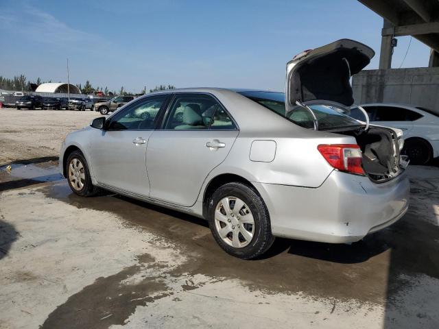 Obraz 2 z 2013 TOYOTA CAMRY L 2013 z VIN 4T1BF1FKXDU295561