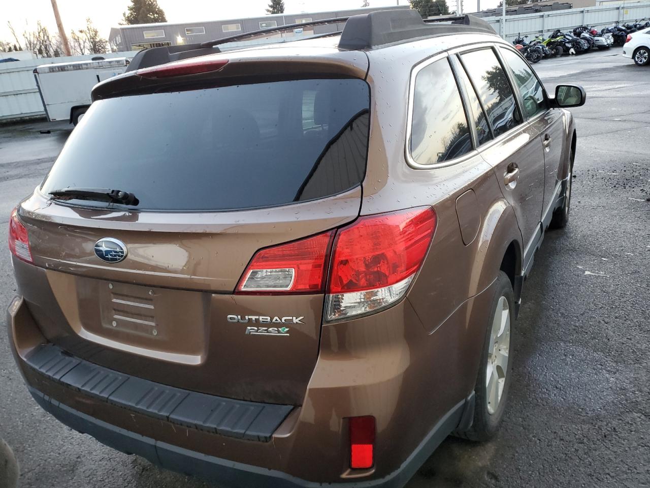 Image 3 of 2012 SUBARU OUTBACK 2.5I PREMIUM 2012 with VIN 4S4BRBCC9C3294142