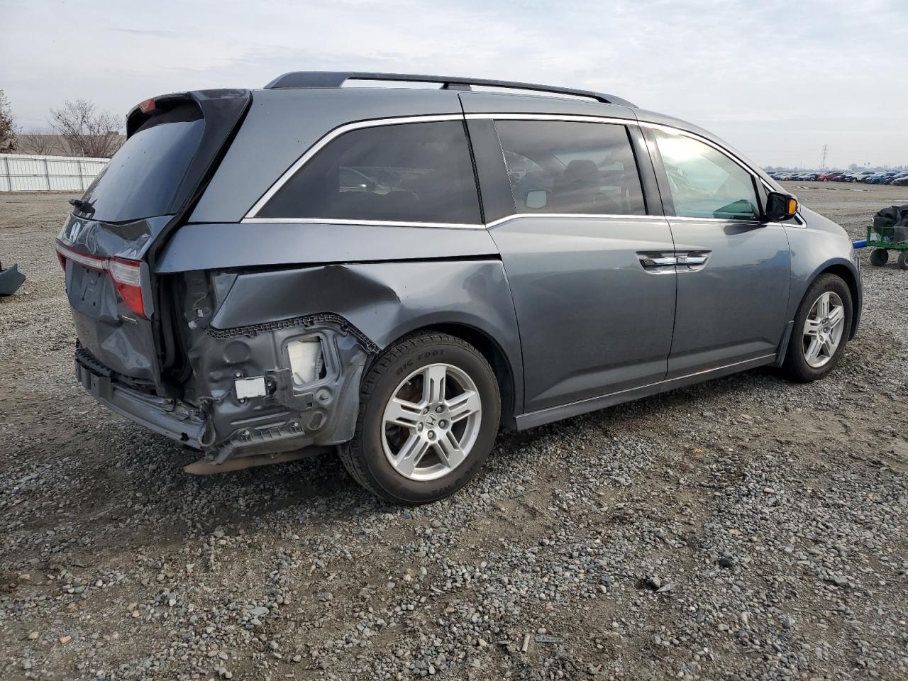Image 3 of 2012 HONDA ODYSSEY TOURING 2012 with VIN 5FNRL5H90CB022021