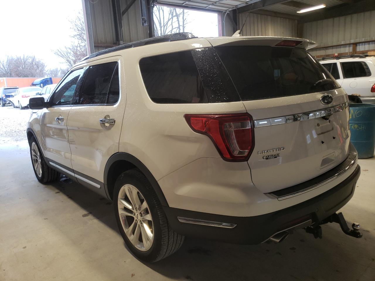 Изображение 2 2018 FORD EXPLORER LIMITED 2018 с VIN 1FM5K7F84JGA97844