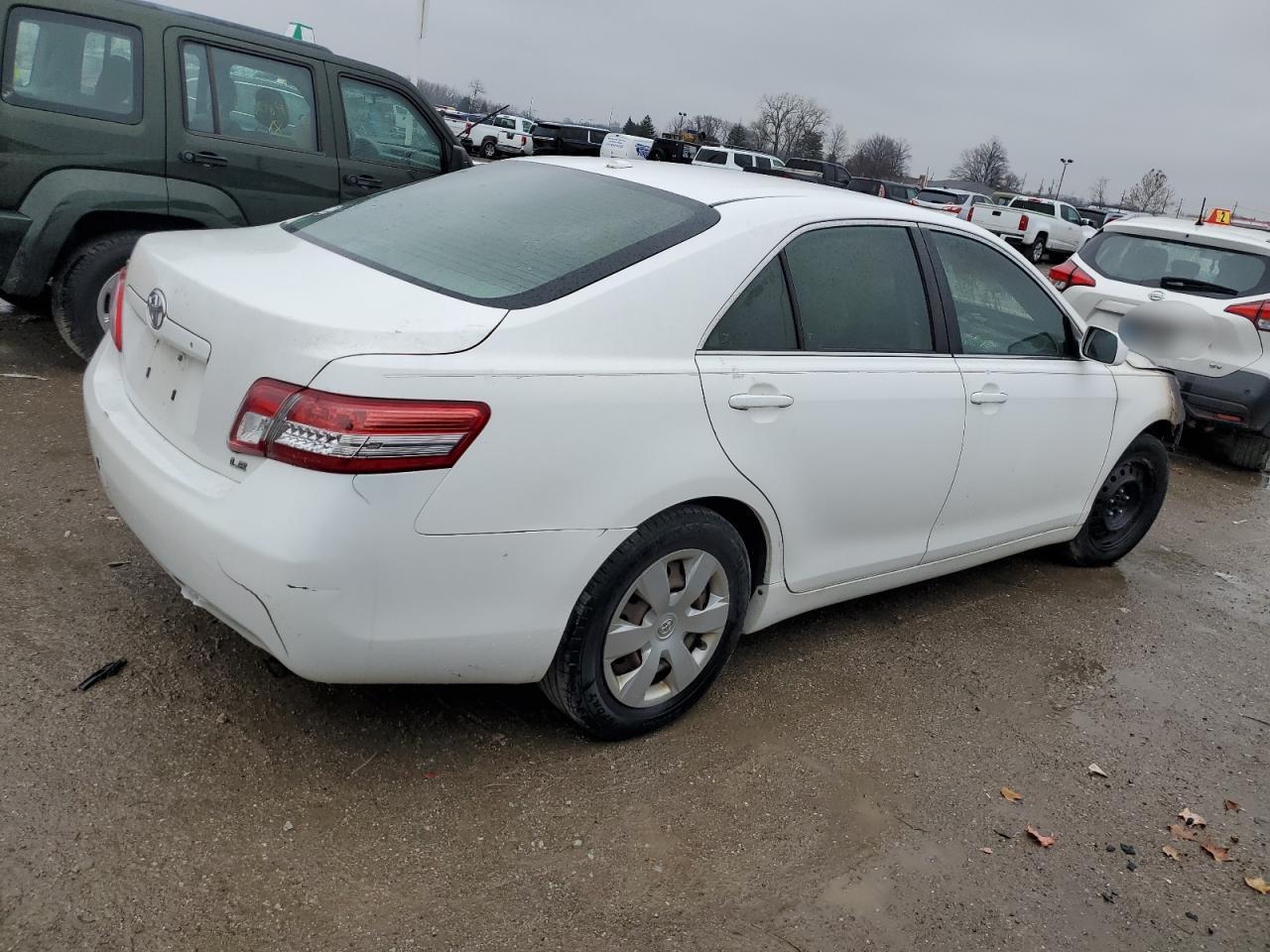 Obraz 3 z 2010 TOYOTA CAMRY BASE 2010 z VIN 4T1BF3EK5AU538282