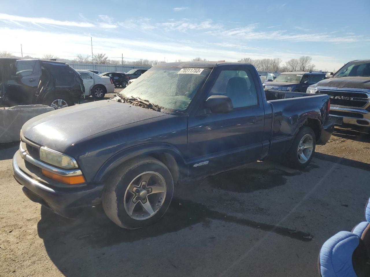Изображение 1 2003 CHEVROLET S TRUCK S10 2003 с VIN 1GCCS14X138268002