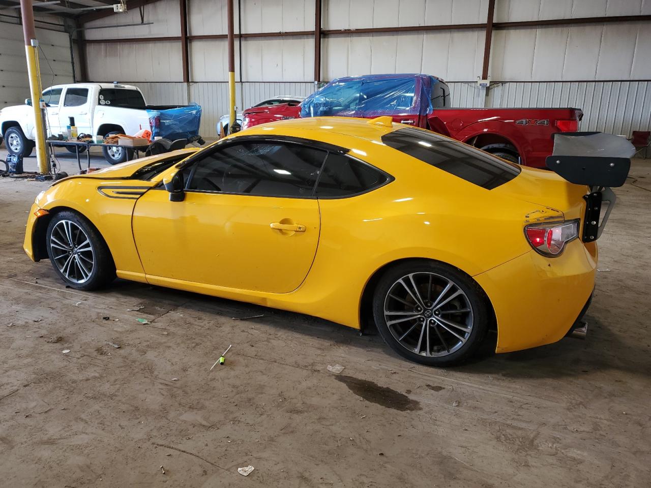 Obraz 2 z 2015 TOYOTA SCION FR-S  2015 z VIN JF1ZNAA11F8707064