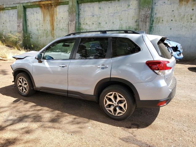 Image 2 of 2022 SUBARU FORESTER PREMIUM 2022 with VIN JF2SKAEC9NH440207
