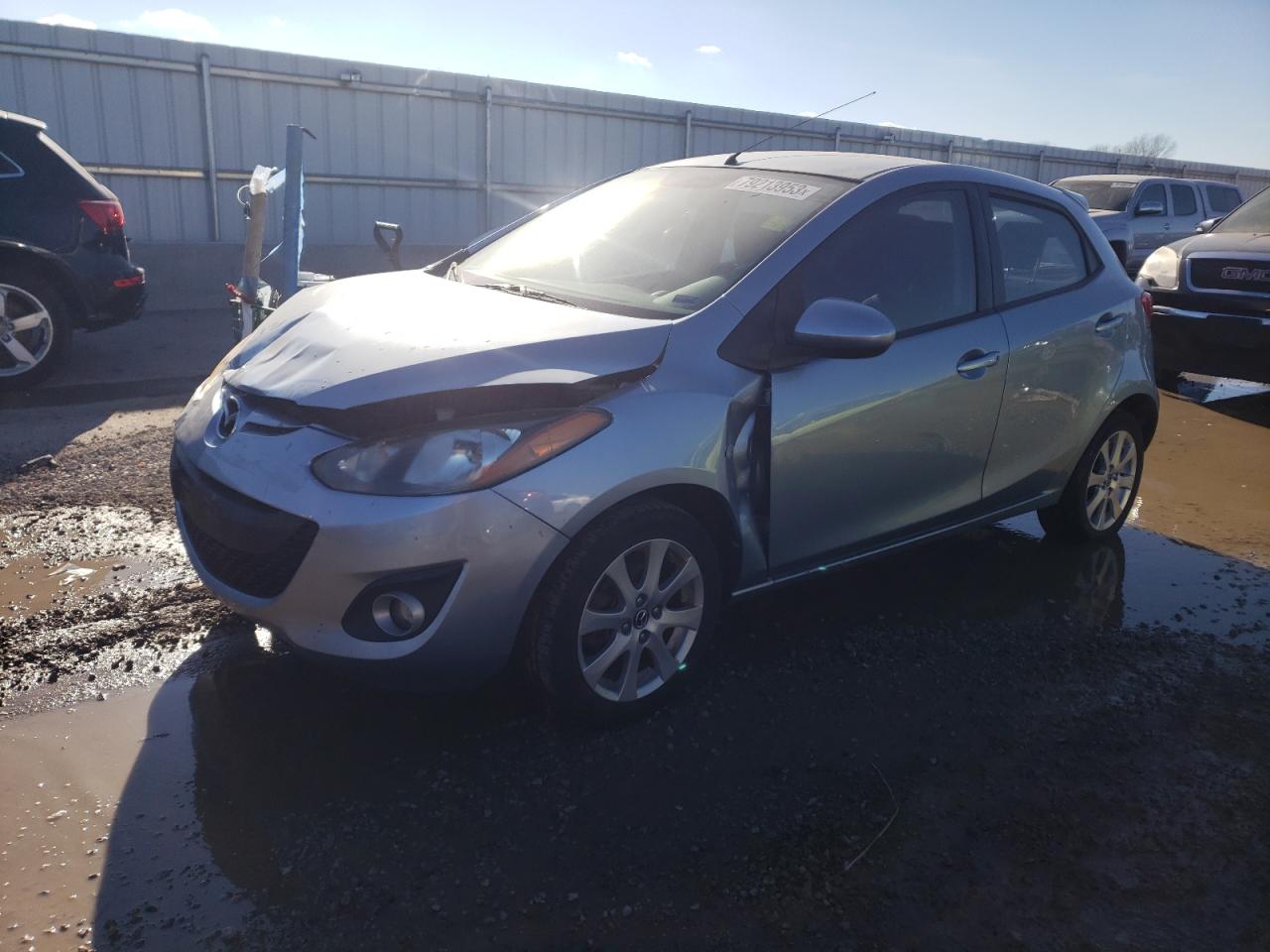 Image 1 of 2013 MAZDA MAZDA2  2013 with VIN JM1DE1LY3D0162866