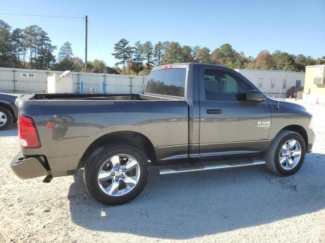 Image 3 of 2019 RAM 1500 CLASSIC TRADESMAN 2019 with VIN 3C6JR6AG7KG662415