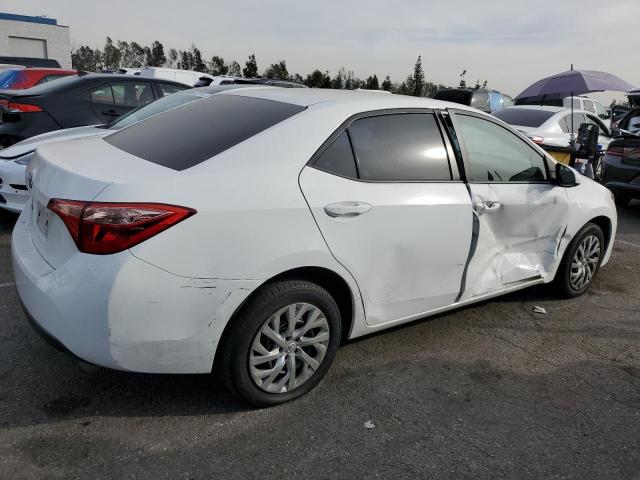 Obraz 3 z 2018 TOYOTA COROLLA L 2018 z VIN 5YFBURHE2JP840032