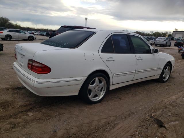 Obraz 3 z 2001 MERCEDES-BENZ E 320 2001 z VIN WDBJF65J31B248383