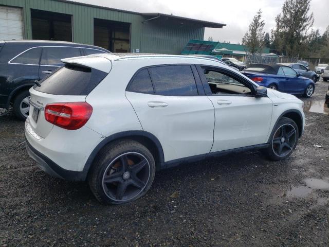 Image 3 of 2015 MERCEDES-BENZ GLA 250 4MATIC 2015 with VIN WDCTG4GB4FJ038111