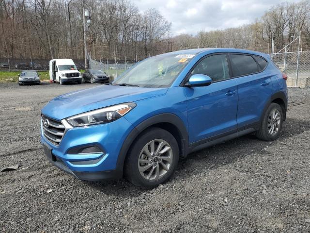 Image 1 of 2017 HYUNDAI TUCSON SE 2017 with VIN KM8J23A42HU477160