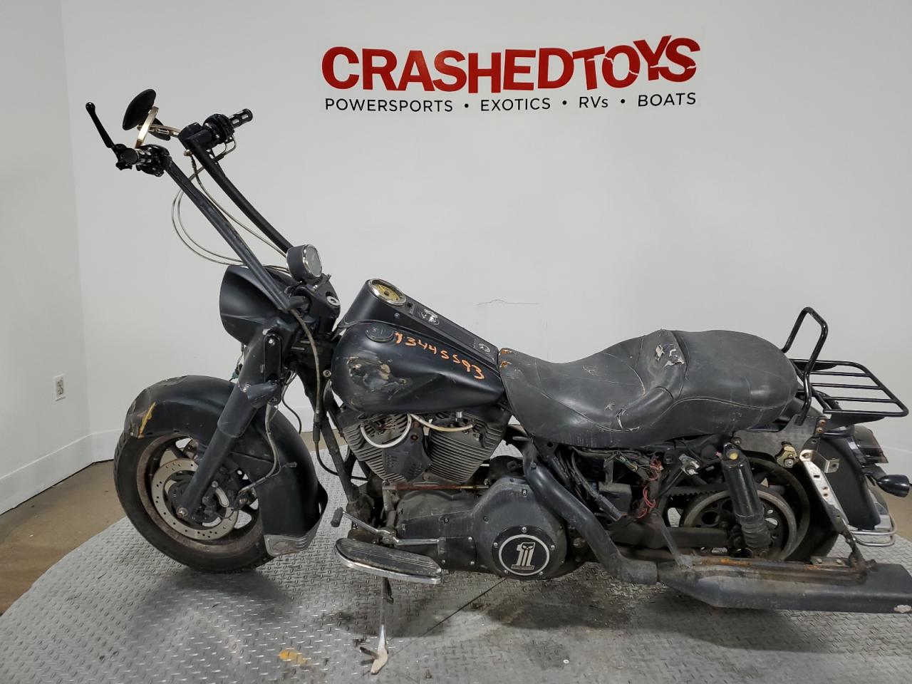 Image 3 of 2005 HARLEY-DAVIDSON FLHPI  2005 with VIN 1HD1FHW145Y677867