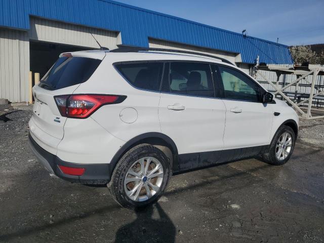 Image 3 of 2018 FORD ESCAPE SE 2018 with VIN 1FMCU9GD0JUC87098