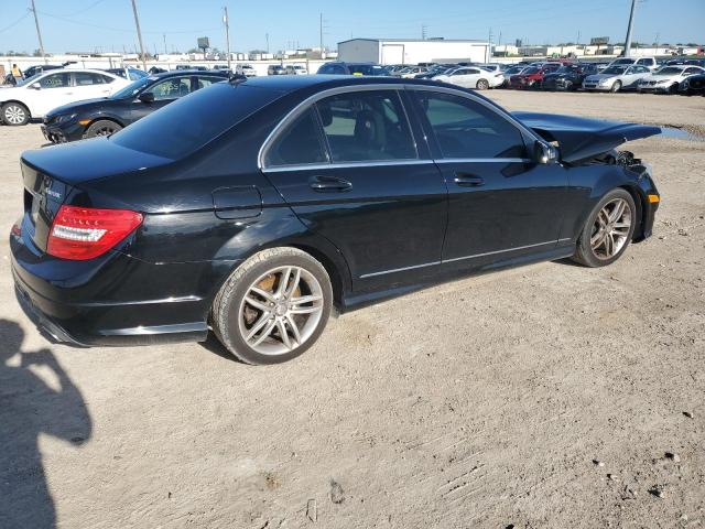 Obraz 3 z 2012 MERCEDES-BENZ C 300 4MATIC 2012 z VIN WDDGF8BB0CR238530