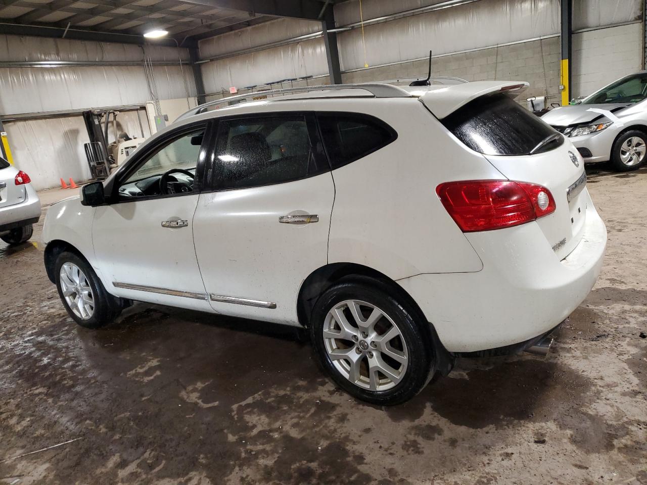 Изображение 2 2011 NISSAN ROGUE S 2011 с VIN JN8AS5MV1BW255407