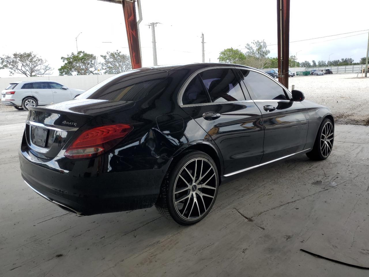 Obraz 3 z 2018 MERCEDES-BENZ C 300 4MATIC 2018 z VIN WDDWF4KB1JR370147