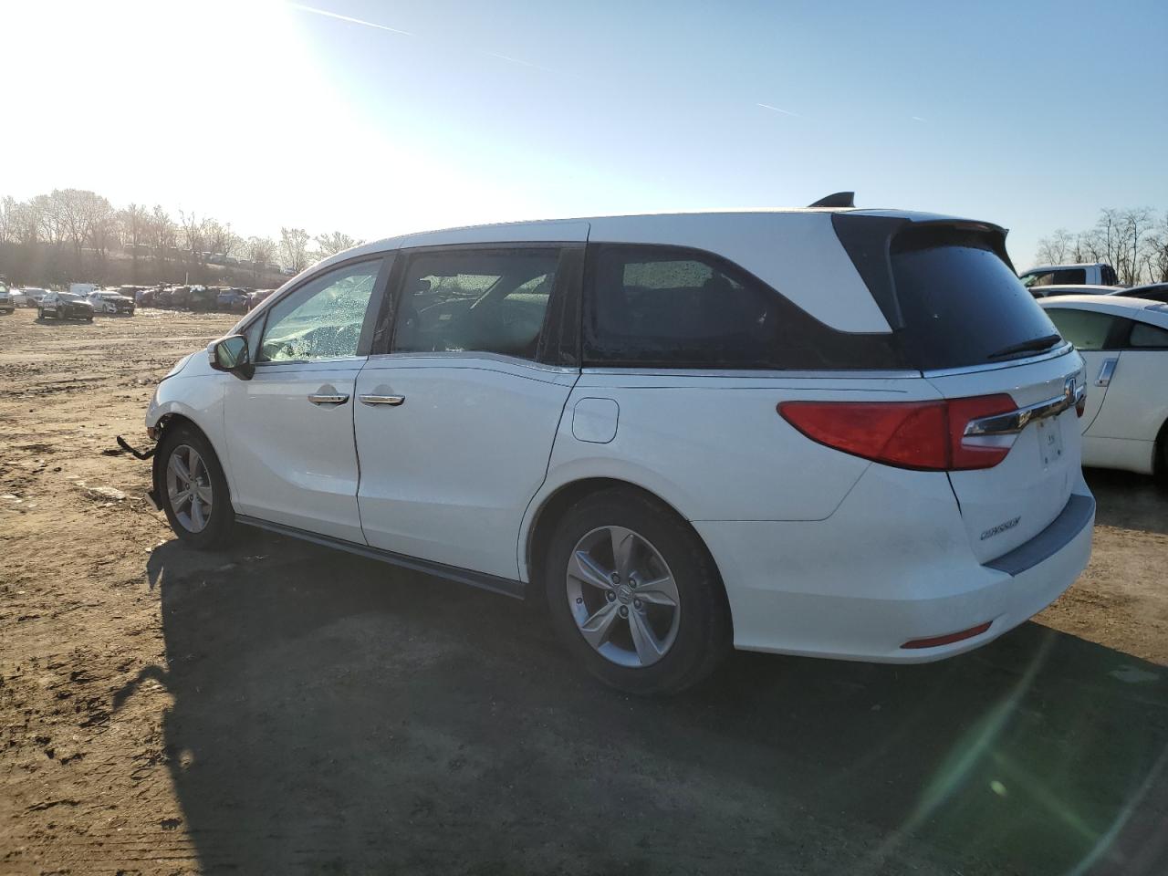 Obraz 2 z 2018 HONDA ODYSSEY EXL 2018 z VIN 5FNRL6H70JB023896