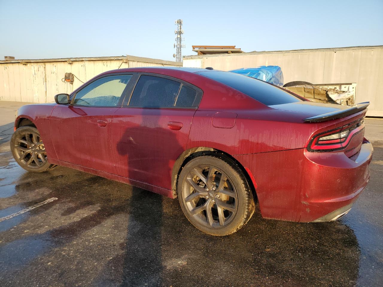 Изображение 2 2021 DODGE CHARGER SXT 2021 с VIN 2C3CDXBG2MH647686