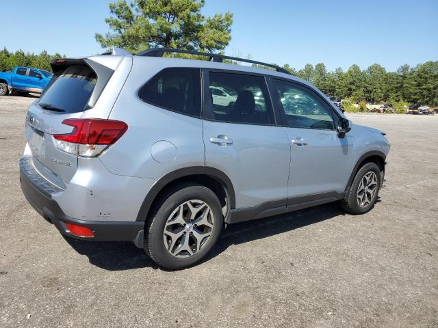 Obraz 3 z 2021 SUBARU FORESTER PREMIUM 2021 z VIN JF2SKAJC4MH588849