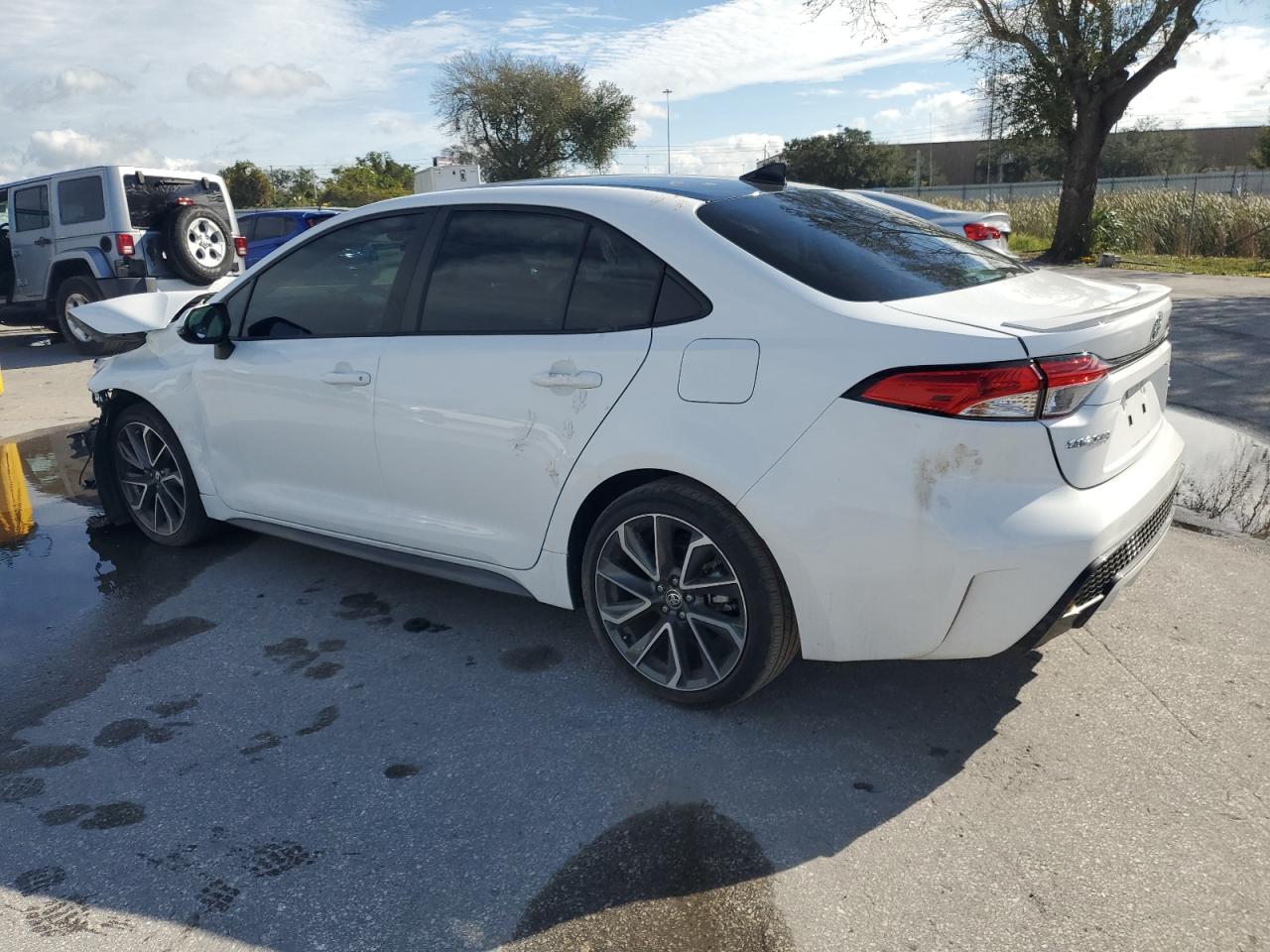 Image 2 of 2021 TOYOTA COROLLA SE 2021 with VIN 5YFS4MCEXMP089812