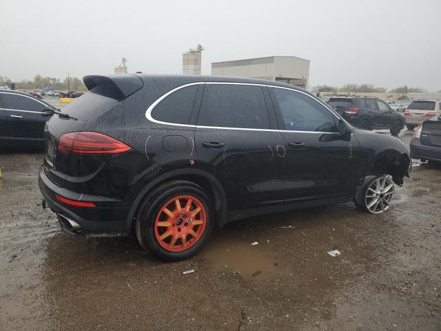 Obraz 3 z 2016 PORSCHE CAYENNE  2016 z VIN WP1AA2A29GLA03046