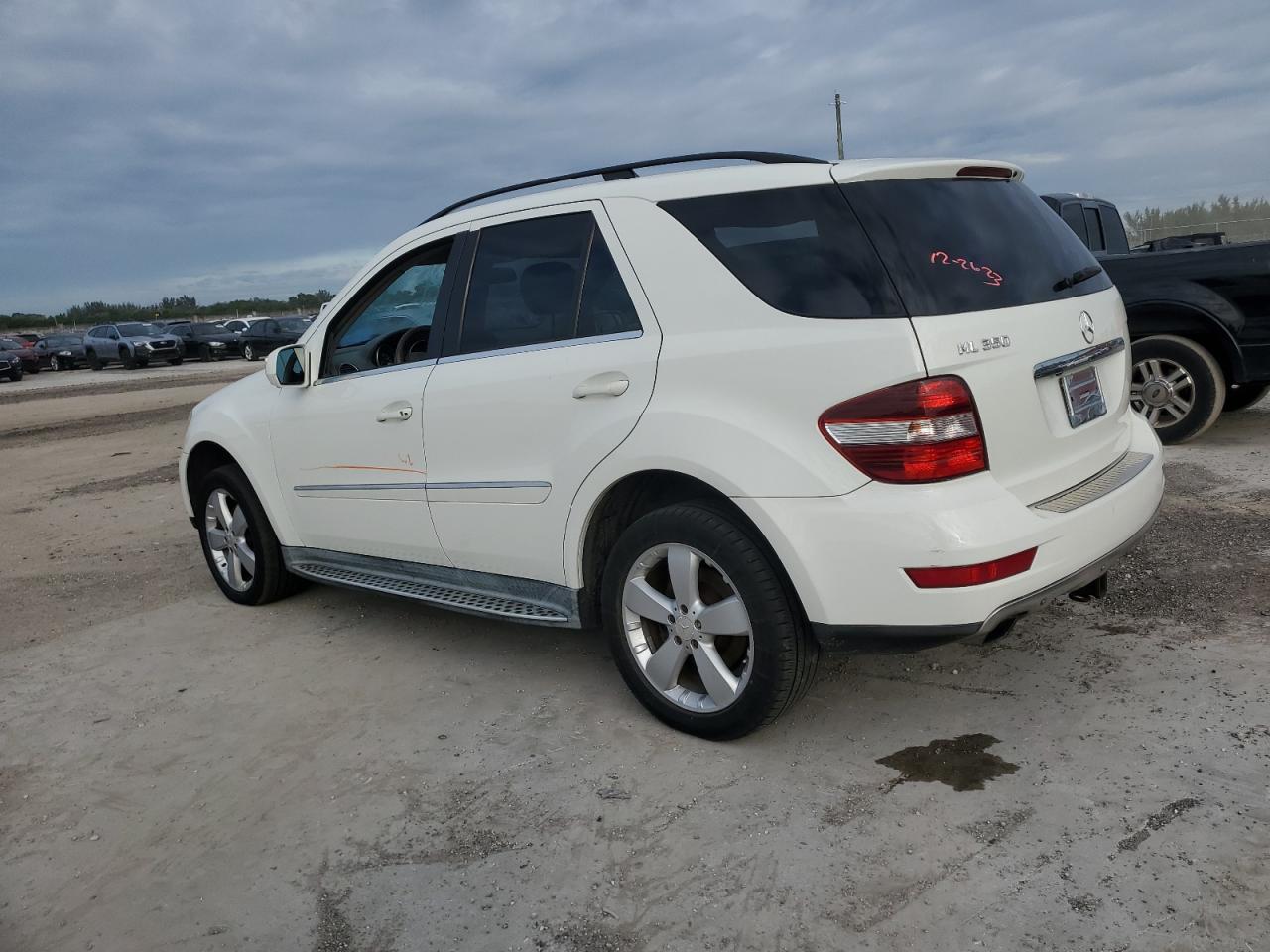 Image 2 of 2010 MERCEDES-BENZ ML 350 2010 with VIN 4JGBB5GB1AA553674