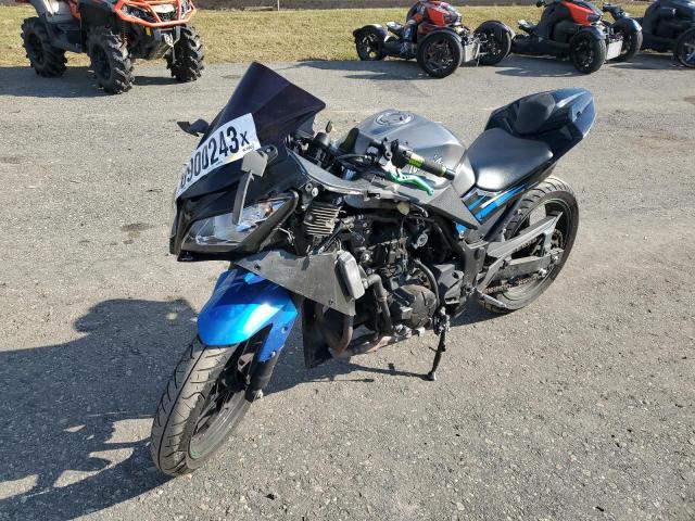 Image 2 of 2015 KAWASAKI EX300 A 2015 with VIN JKAEX8A11FDA22336