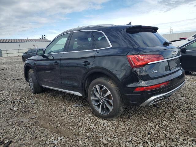 Image 2 of 2022 AUDI Q5 PREMIUM 45 2022 with VIN WA1GAAFY6N2017759