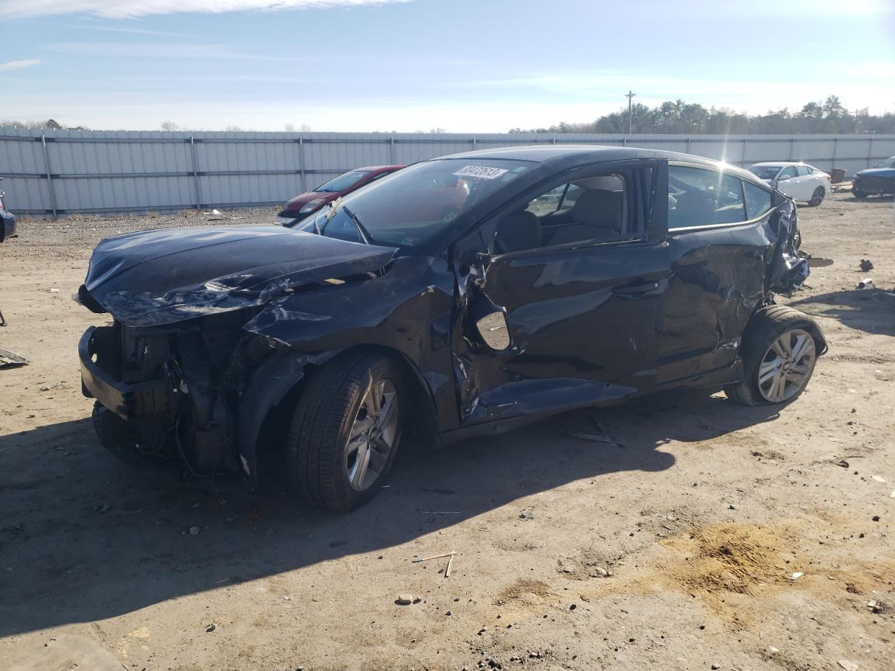 Image 1 of 2019 HYUNDAI ELANTRA SEL 2019 with VIN KMHD84LF4KU768914
