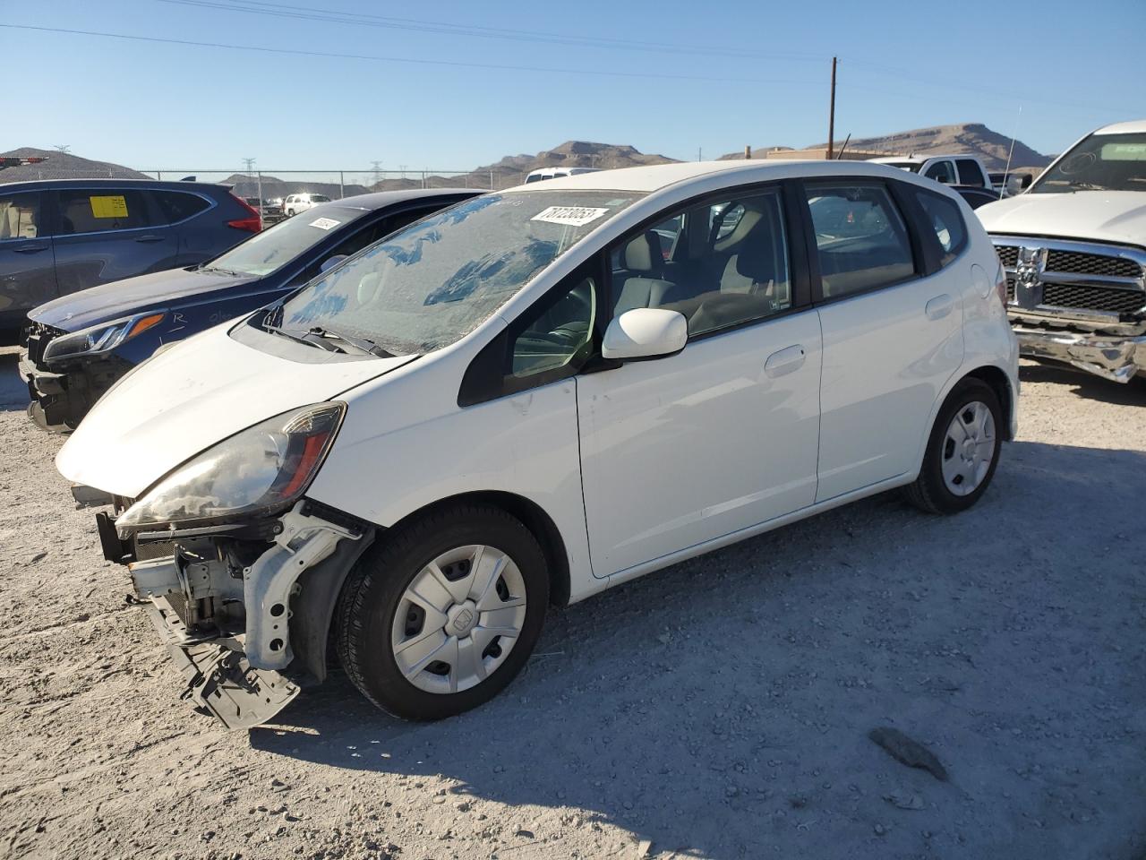 Изображение 1 2013 HONDA FIT  2013 с VIN JHMGE8H38DC077375