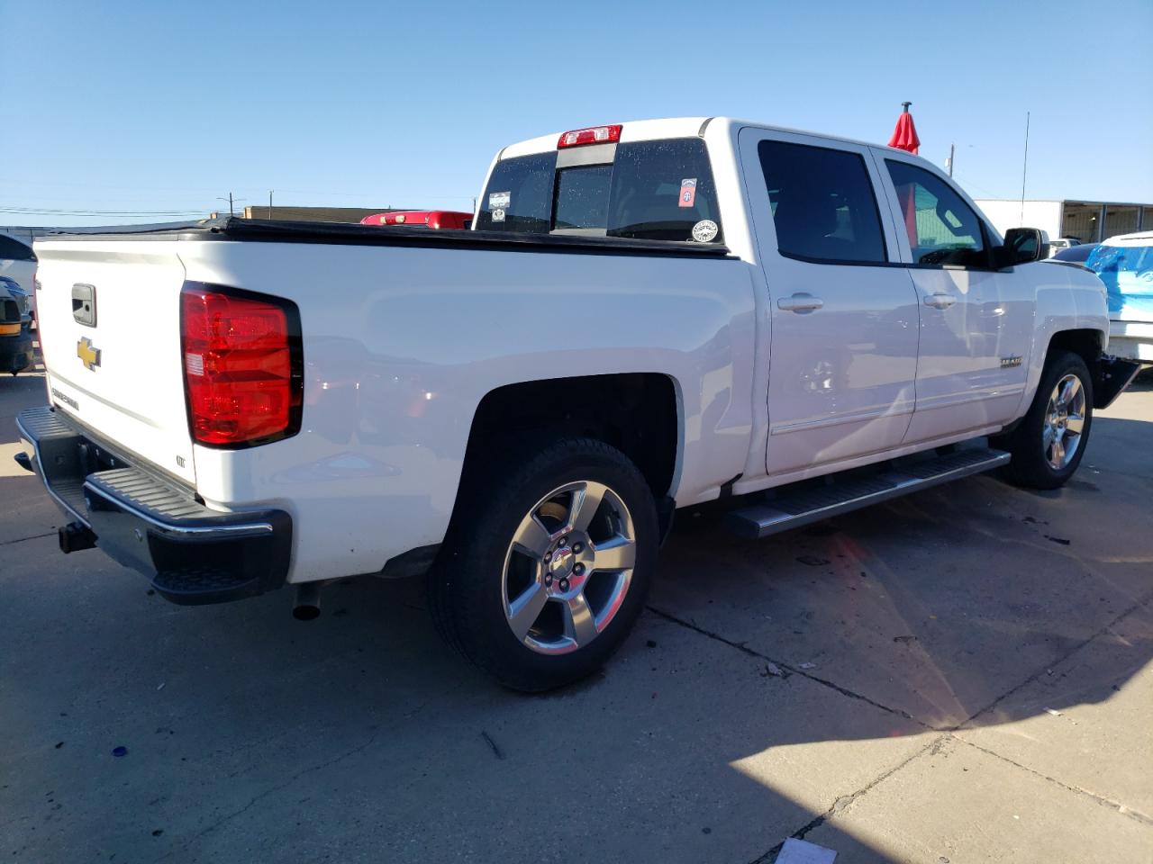 Obraz 3 z 2018 CHEVROLET SILVERADO C1500 LT 2018 z VIN 3GCPCREC7JG280445