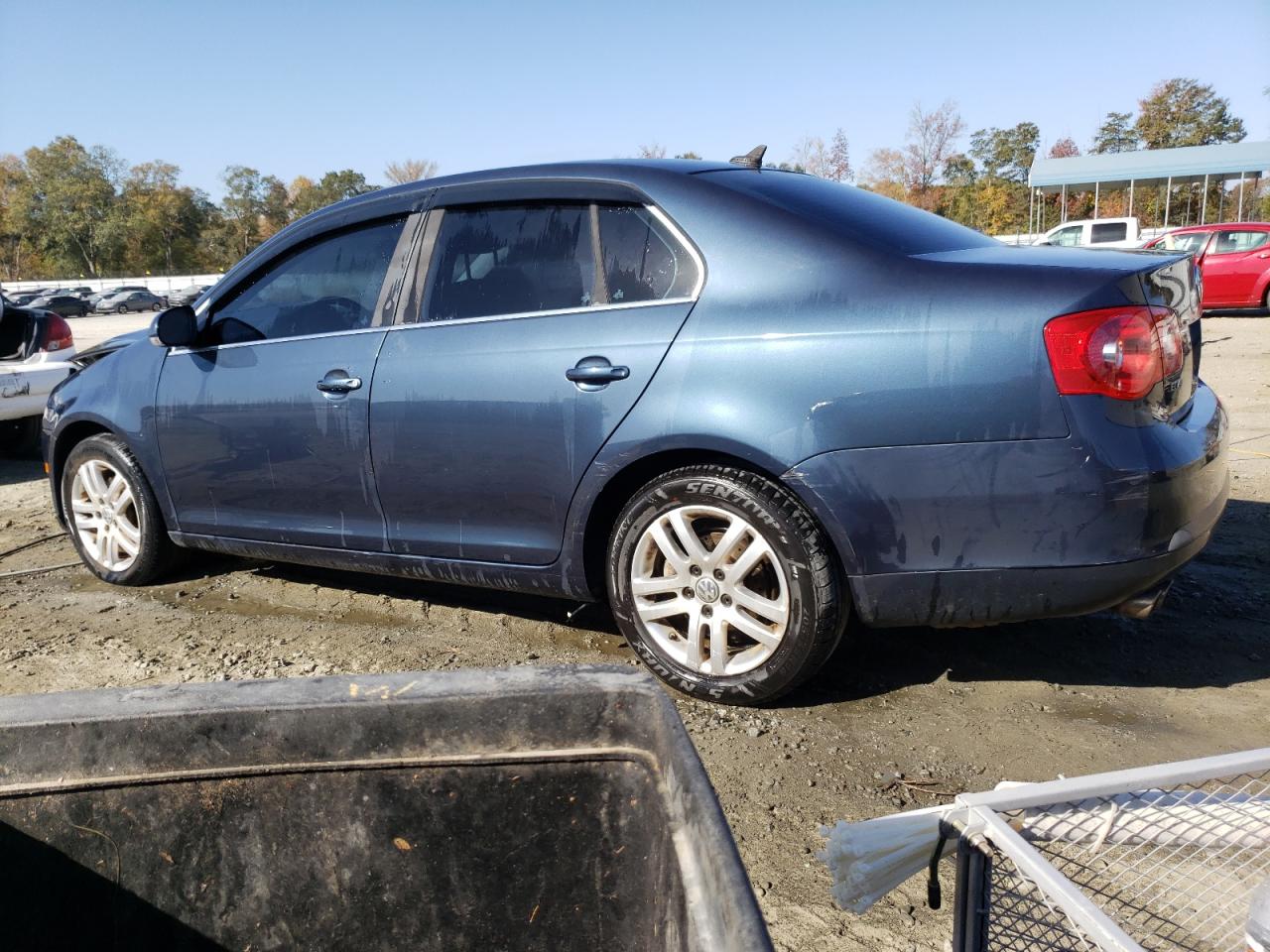Image 2 of 2007 VOLKSWAGEN JETTA 2.5 OPTION PACKAGE 1 2007 with VIN 3VWSF71K77M010626