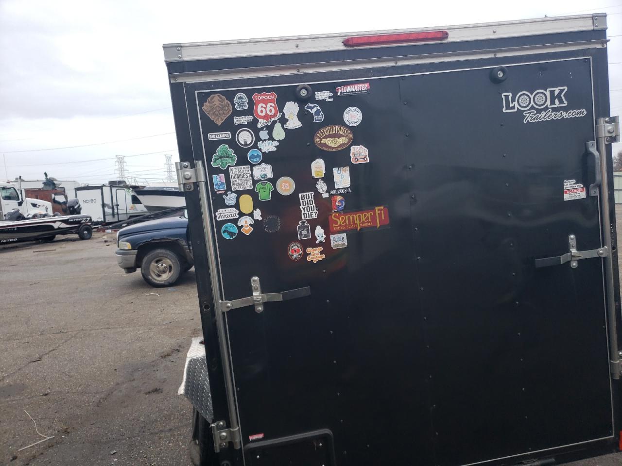 Image 3 of 2020 LOOK UTILITY TR 2020 with VIN 53BLTEA18LA054512