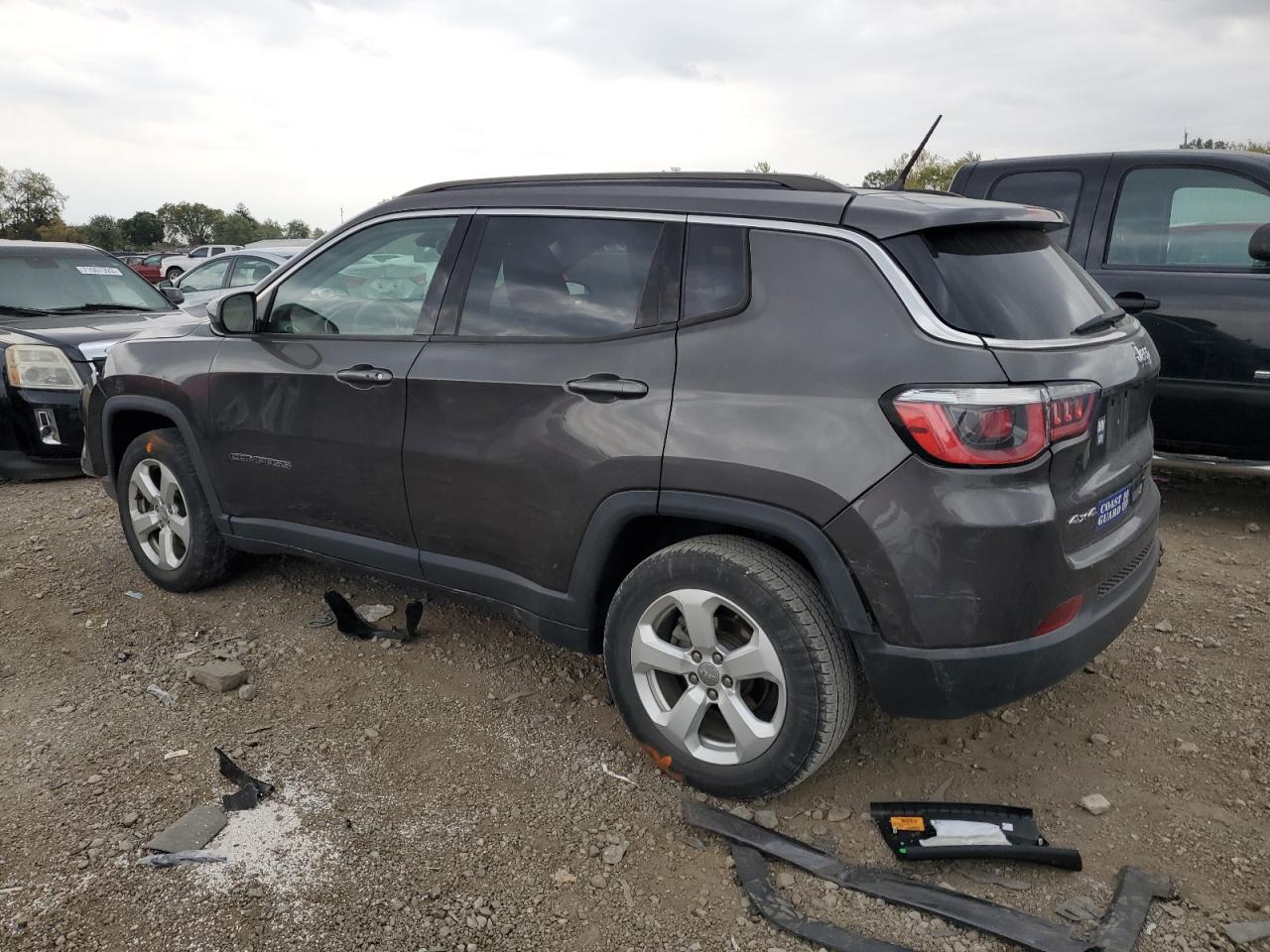 Image 2 of 2017 JEEP COMPASS LATITUDE 2017 with VIN 3C4NJDBB3HT680354