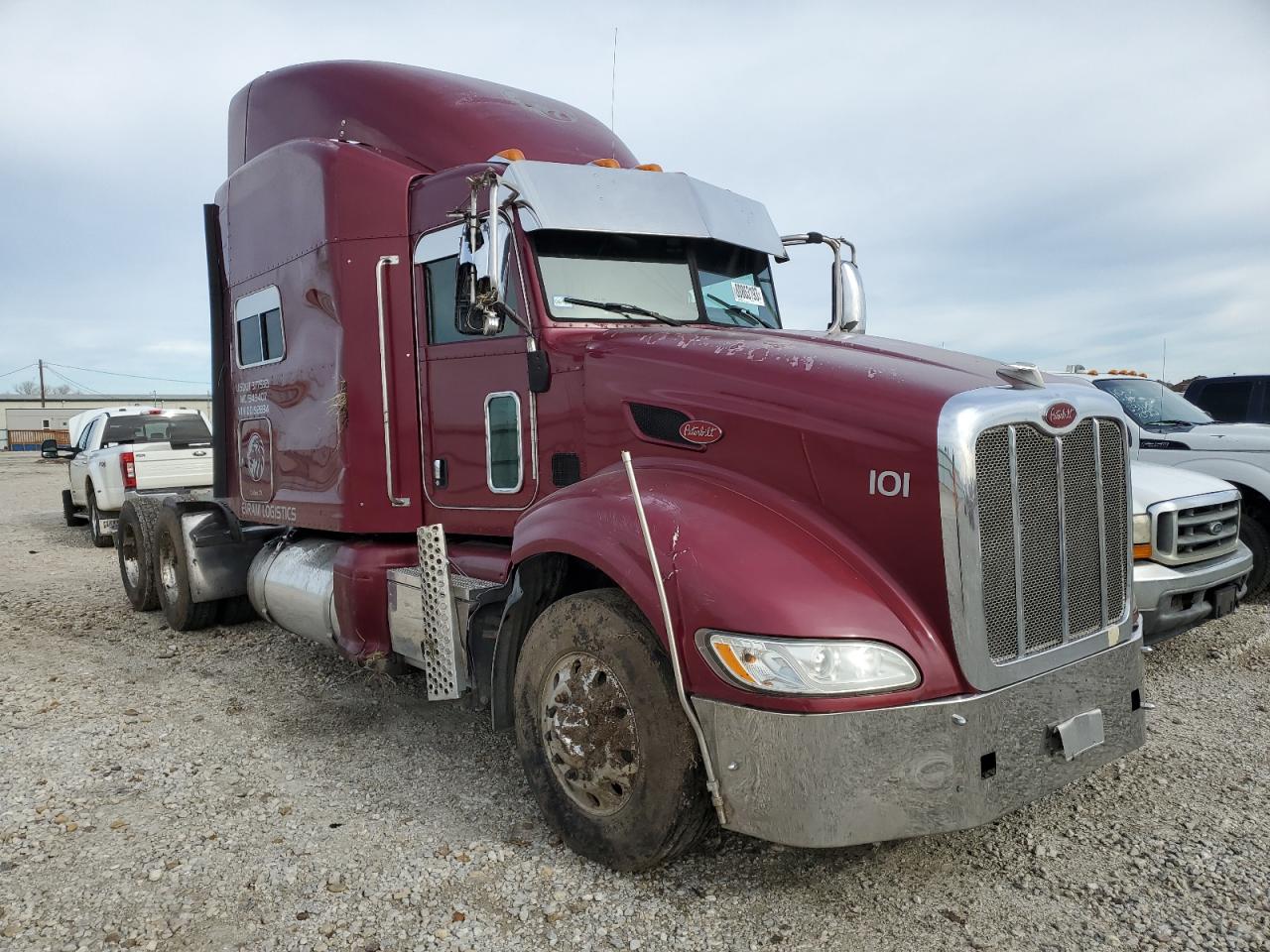 Image 1 of 2013 PETERBILT 386  2013 with VIN 1XPHD49X3DD192834