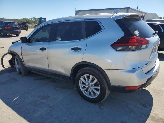 Obraz 2 z 2018 NISSAN ROGUE S 2018 z VIN KNMAT2MT0JP501930