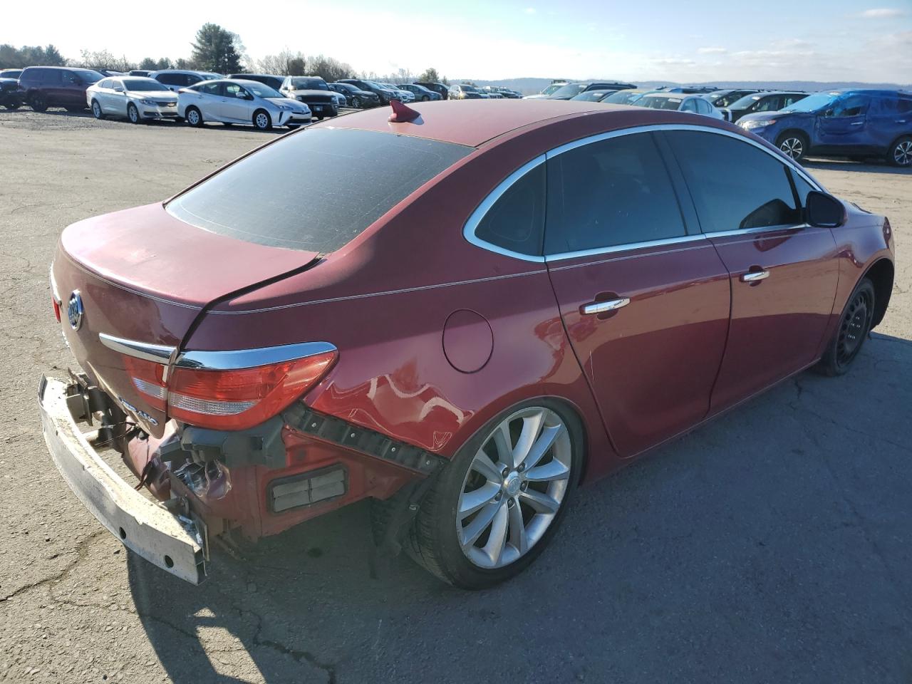 Obraz 3 z 2012 BUICK VERANO  2012 z VIN 1G4PP5SK1C4146552