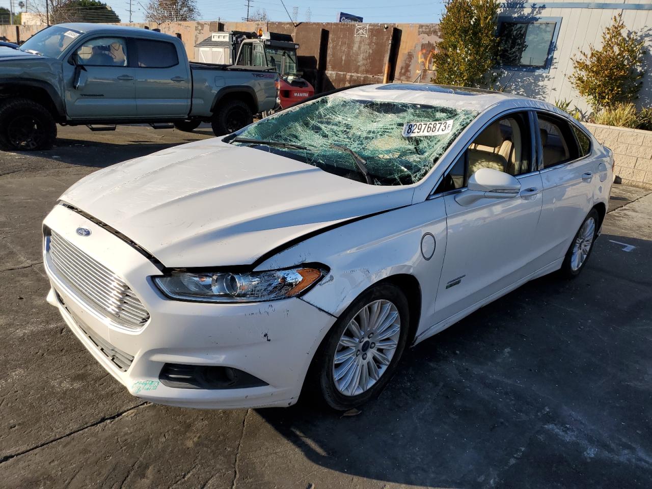 Изображение 2015 FORD FUSION SE PHEV 2015