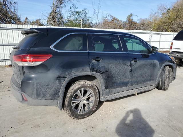 Image 3 of 2019 TOYOTA HIGHLANDER LE 2019 with VIN 5TDZARFH7KS051730