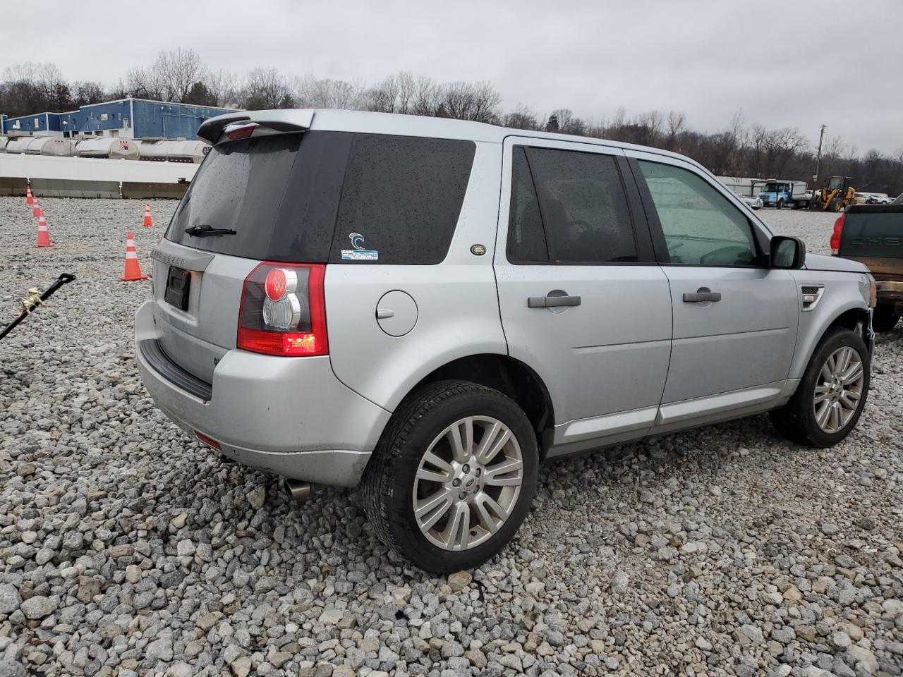 Изображение 3 2010 LAND ROVER LR2 HSE 2010 с VIN SALFR2BN5AH186196