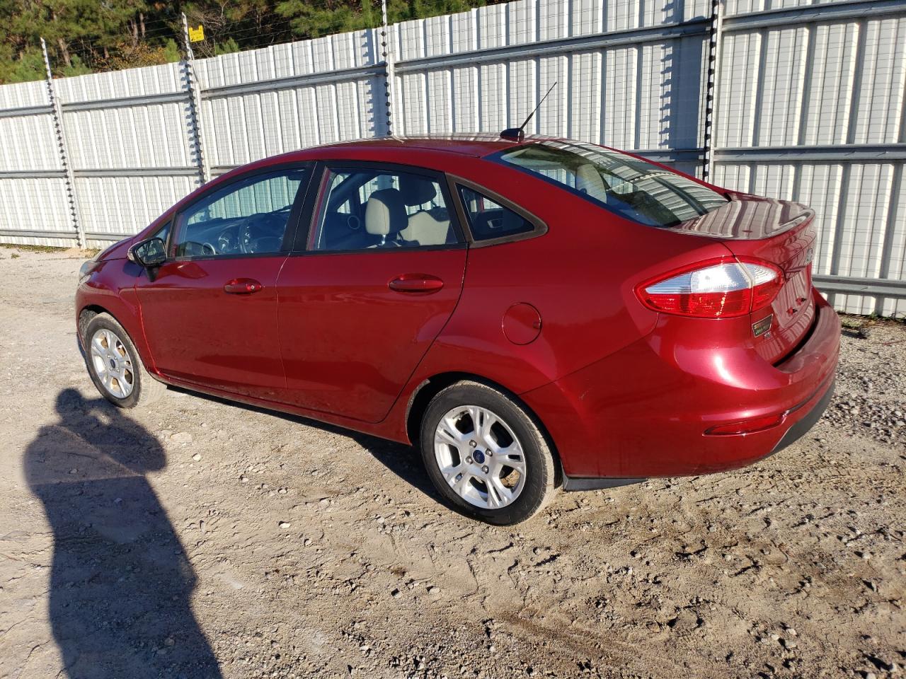 Image 2 of 2016 FORD FIESTA SE 2016 with VIN 3FADP4BJ6GM192841