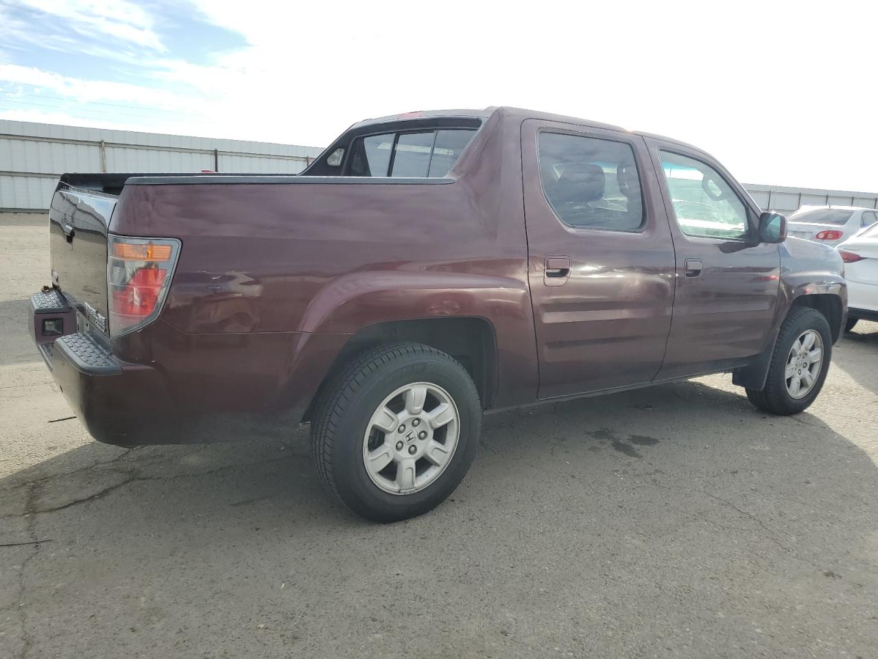 Image 3 of 2007 HONDA RIDGELINE RTS 2007 with VIN 2HJYK16447H543916