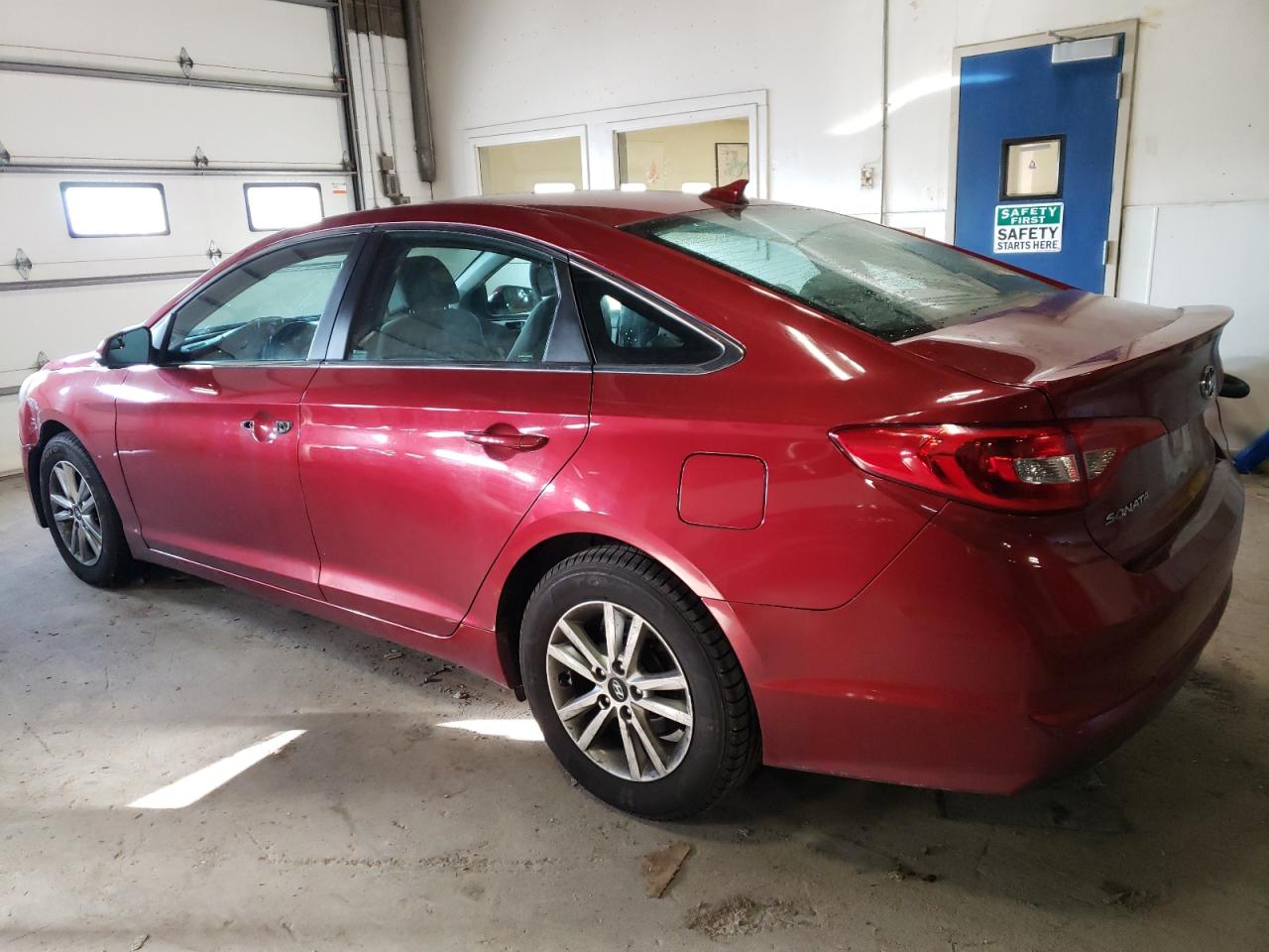 Obraz 2 z 2016 HYUNDAI SONATA SE 2016 z VIN 5NPE24AF0GH269834