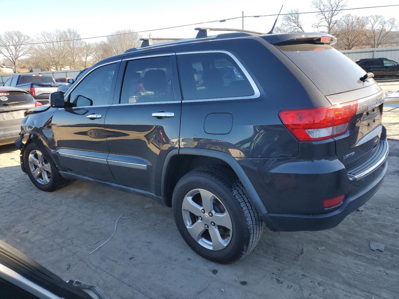 Image 2 of 2011 JEEP GRAND CHEROKEE LIMITED 2011 with VIN 1J4RS5GG4BC517007