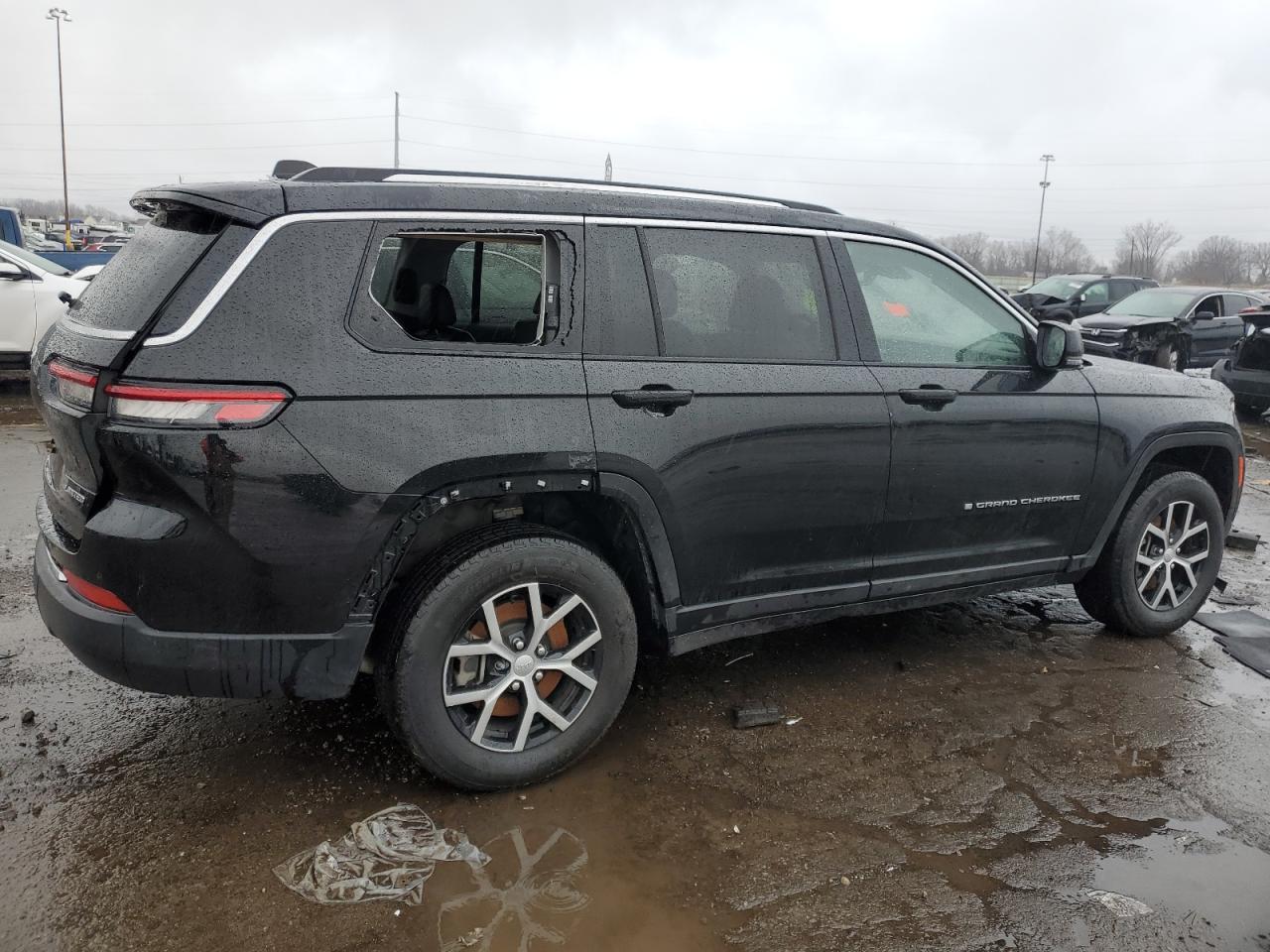 Obraz 3 z 2021 JEEP GRAND CHEROKEE L LIMITED 2021 z VIN 1C4RJKBG2M8117760