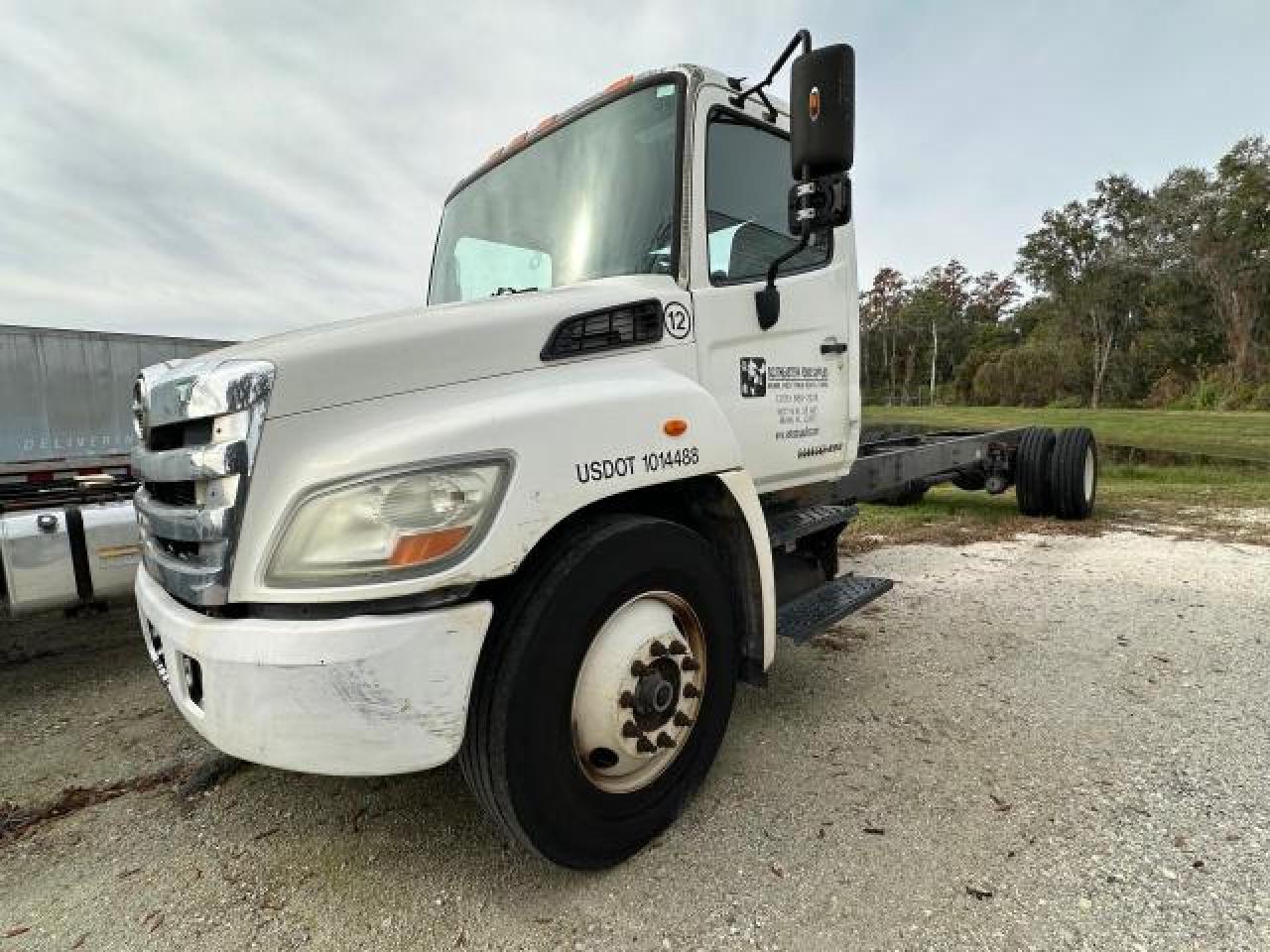 Obraz 2 z 2013 HINO HINO 338  2013 z VIN 5PVNV8JV2D4S53030